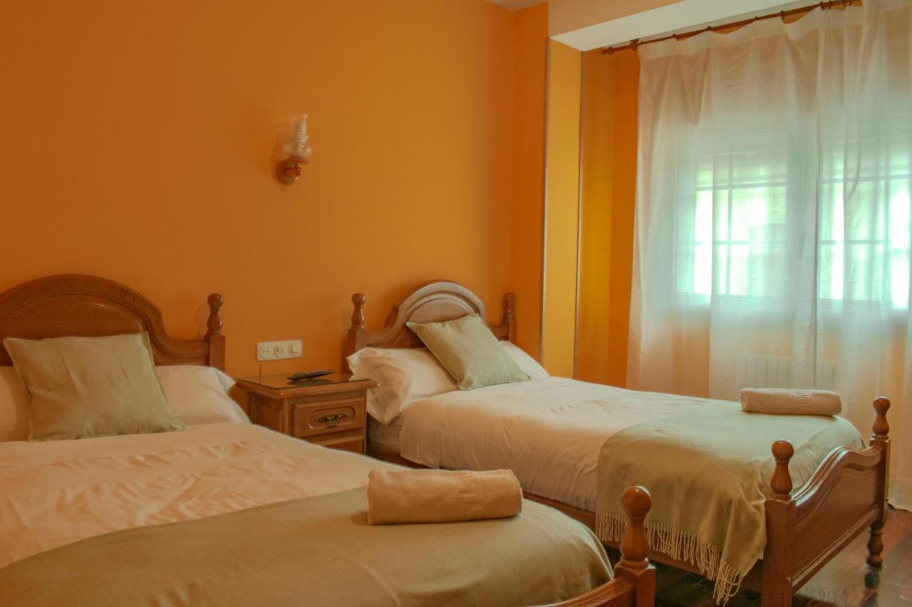 Hostal Galicia Monforte De Lemos Dış mekan fotoğraf